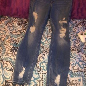 Hollister low-rise women’s jean leggings